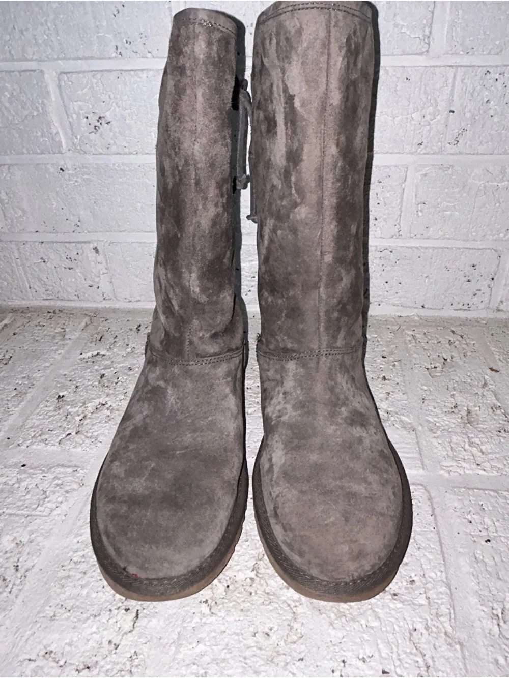 Ugg Tasman Rear Lace Up Boots Gray Suede Shearling Lined Size 7